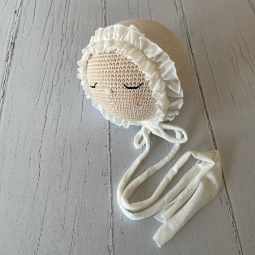 capota newborn en punto blanco roto con volante