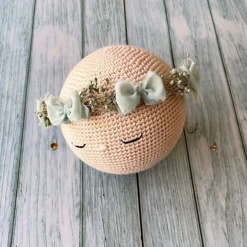 atrezzo fotografia newborn. corona con lazos de gasa