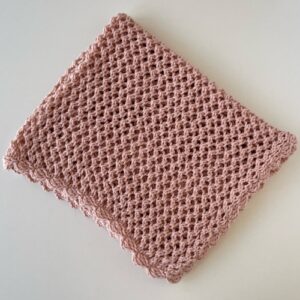 manta de apoyo newborn en algodón color rosa maquillaje